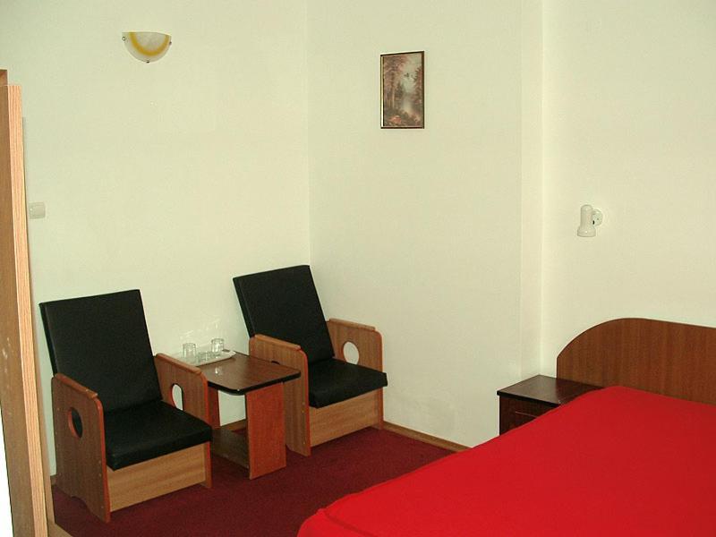 Hotel Uranus Bukares Ruang foto